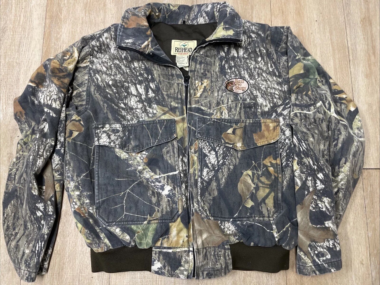 🦌 Bass Pro Shops RedHead Camo Jacket Women’s Medium – Hunting & Outdoor Gear!