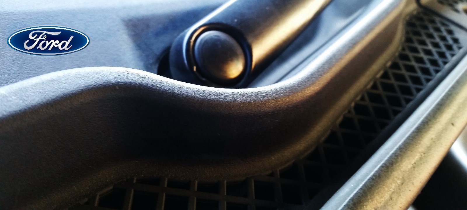 💥 Genuine Ford BA BF Territory SY SX Windscreen Wiper Arm Nut Covers Caps 💥 eBay