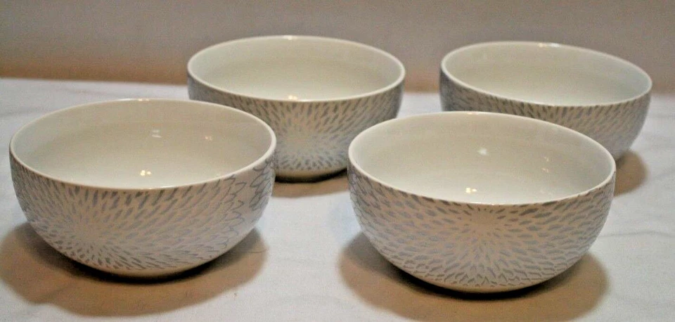 Juego de cuatro cuencos de sopa de cereal de porcelana redonda gris 222 Fifth Astor de 5 1/2" nuevos Foto 2 de 3