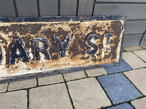 ANTIQUE VICTORIAN CAST IRON ROAD STREET SIGN - BOUNDARY ST - LIVERPOOL - CRICKET - Picture 5 of 8