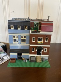 LEGO Creator Expert Modular Buildings 10218 Pet Shop 2032pc Complete No Box