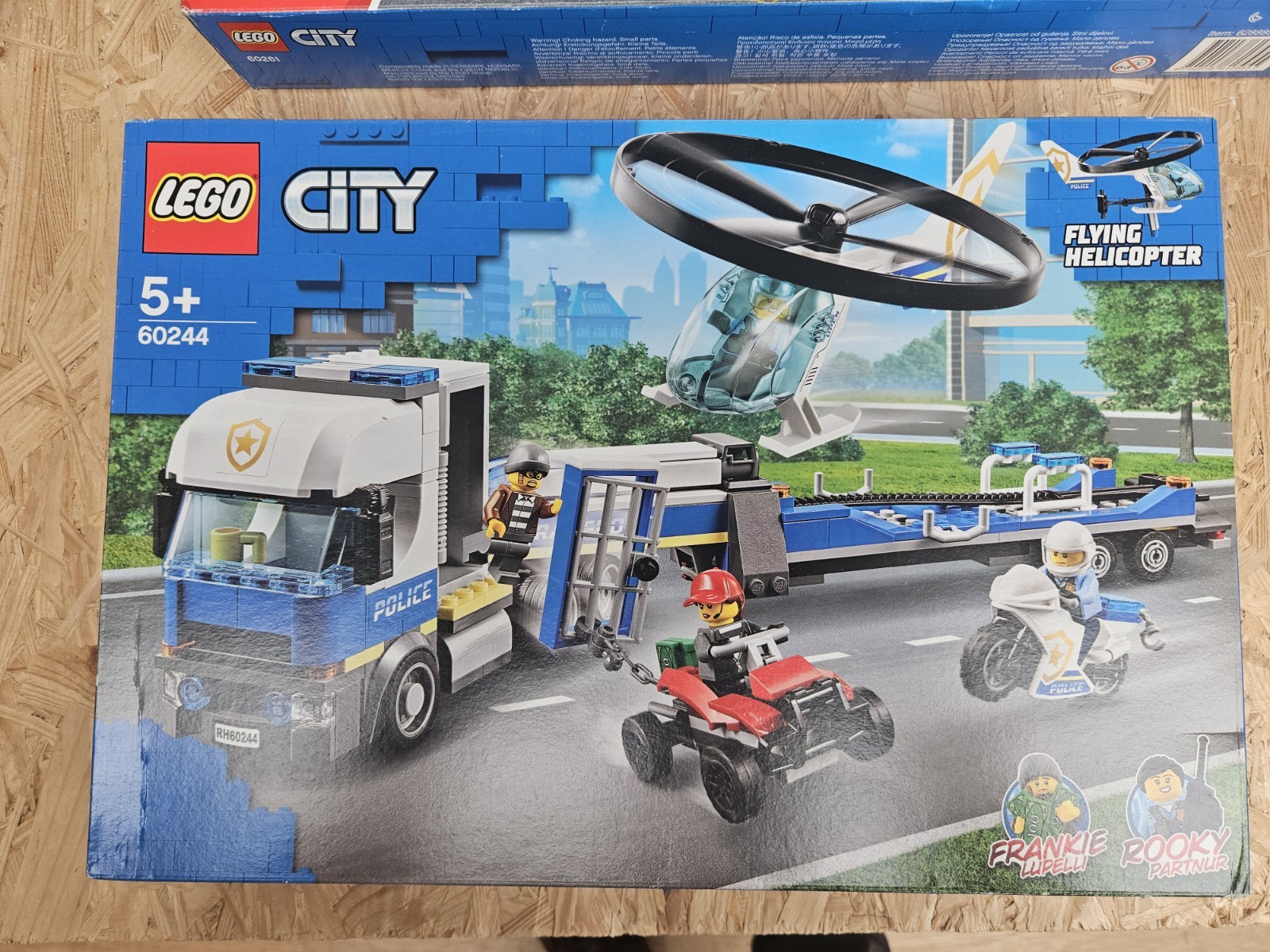 Lego City Police Helicopter Transporter 60244 New Retired 2020