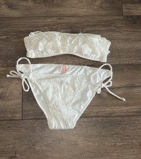 Victoria  s Secret White Ruffle Lace Bikini Set Size XS/S