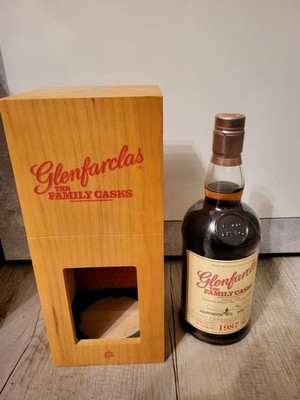 Glenfarclas The Family Casks Vintage 1987 Single Malt Scotch Whisky 48% Vol. 700