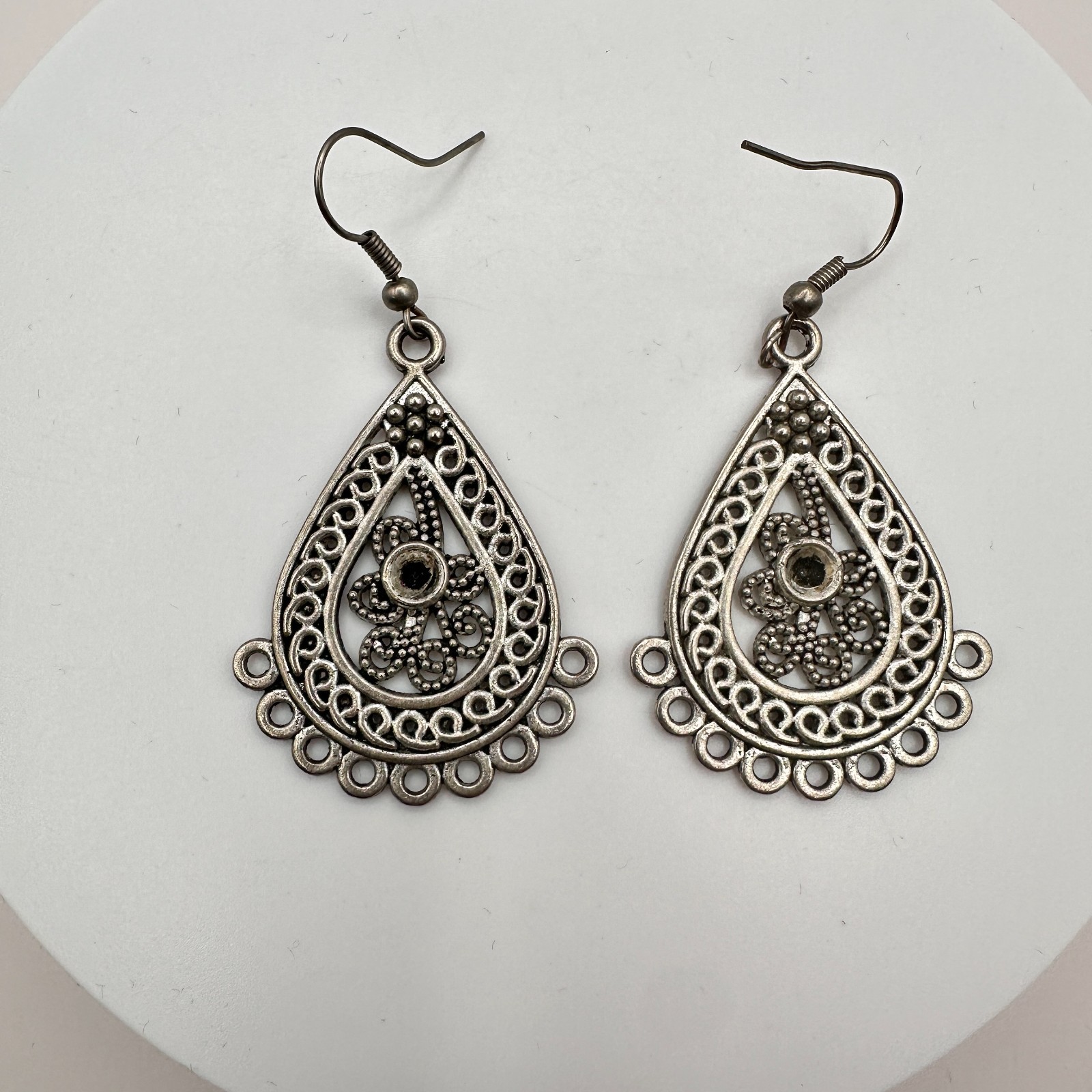 Vintage Y2K Silver Tone Teardrop Filigree wave Earrings Bohemian Ethnic Jewelry