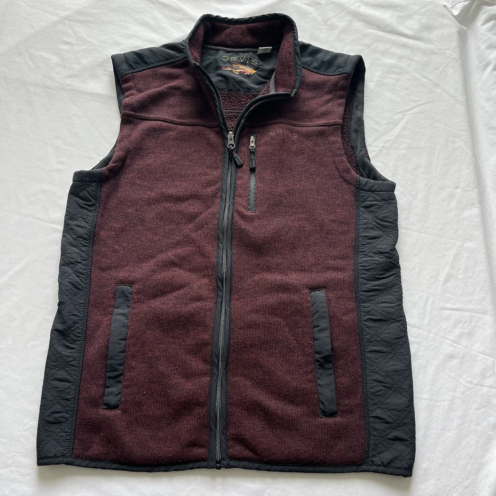 Orvis vest Men’s Medium Maroon full zip mock neck Fleece Fishing Pockets