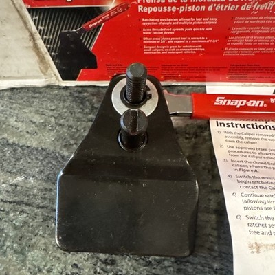 Snap On btcp400 brake caliper press compact design 3/8”-1-3/4” new