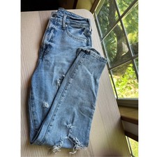 H M Denim Womens SIZE 2 Light Wash Mom JEANS Ultra High Waist Distressed EUC