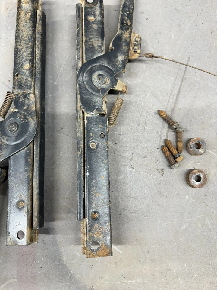 Chevy G10 G20 1971-1977 furgoneta G30 canastilla asiento pistas equipo A Mr.T Beauville Vandura Foto 4 de 4