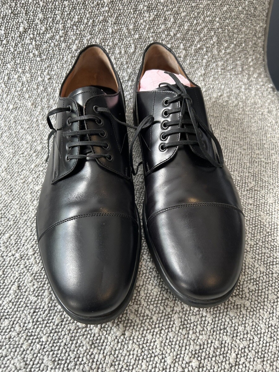 Like new Ferragamo dress shoes, size 9 mens Salvatore Ferragamo Shoes Mens Size 9 Black Leather Narrow  main image 2