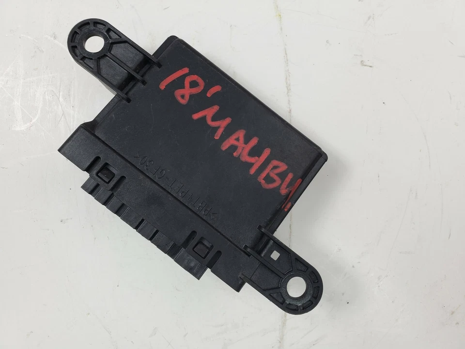 2018 Chevrolet Malibu Parking Assist Control Modulee 84231142 OEM - Image 3 of 4