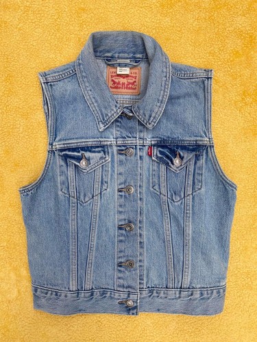 Vintage 90s Levis Womens Denim Trucker 