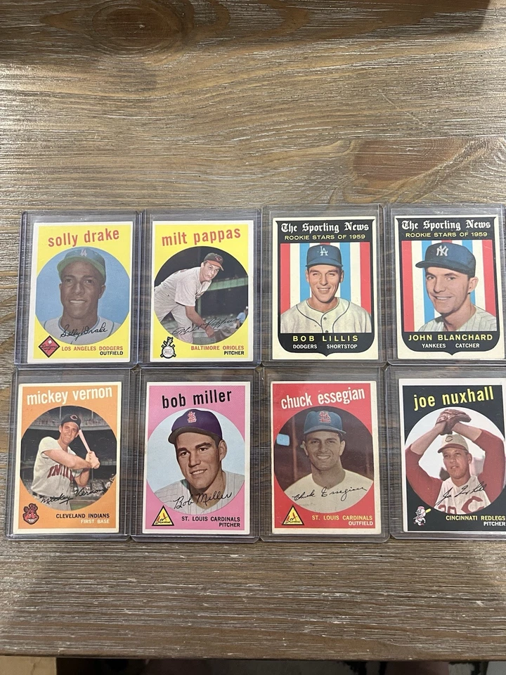 Lote de 81 Topps de béisbol 1959. Novatos, Commons, Gran lote de inicio. Blanco y gris Foto 3 de 4