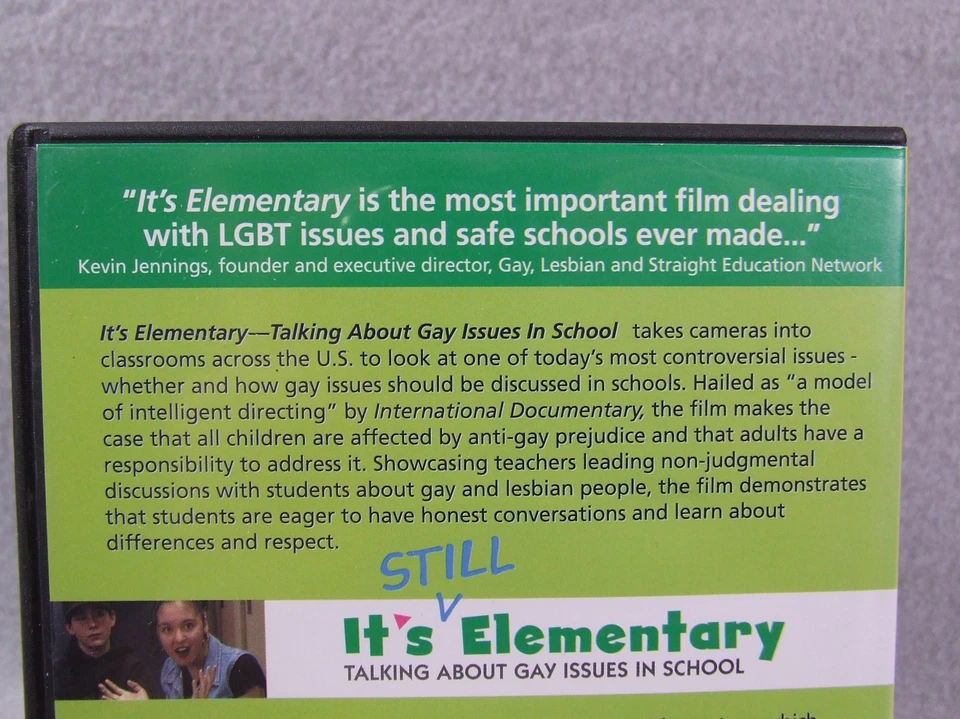 It's Elementary Talking About Gay Issues in School (2-Disc DVD Set) Foto 3 de 4