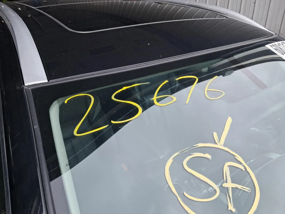 Б/у переднее центральное внутреннее зеркало заднего вида подходит для: 2016 Nissan Murano с навигацией - Изображение 3 из 4