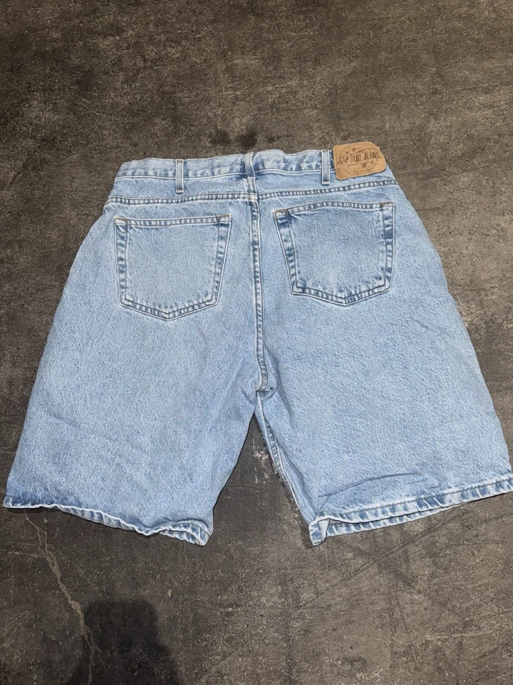 Vintage 90s Y2K Light Wash GAP Baggy Jean Shorts Relaxed Fit Mens 33 - Image 2 of 4