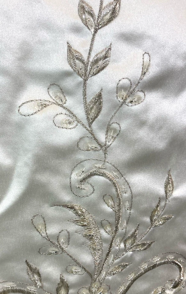 Casablanca White Soft Satin Embroidered Strapless Wedding Dress Gown Size 18 - Image 4 of 4