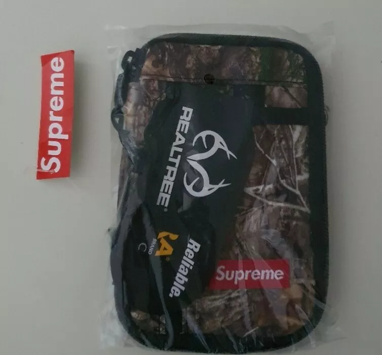 FW19 Supreme Realtree small zip pouch cordura nylon bag Water resistant wallet