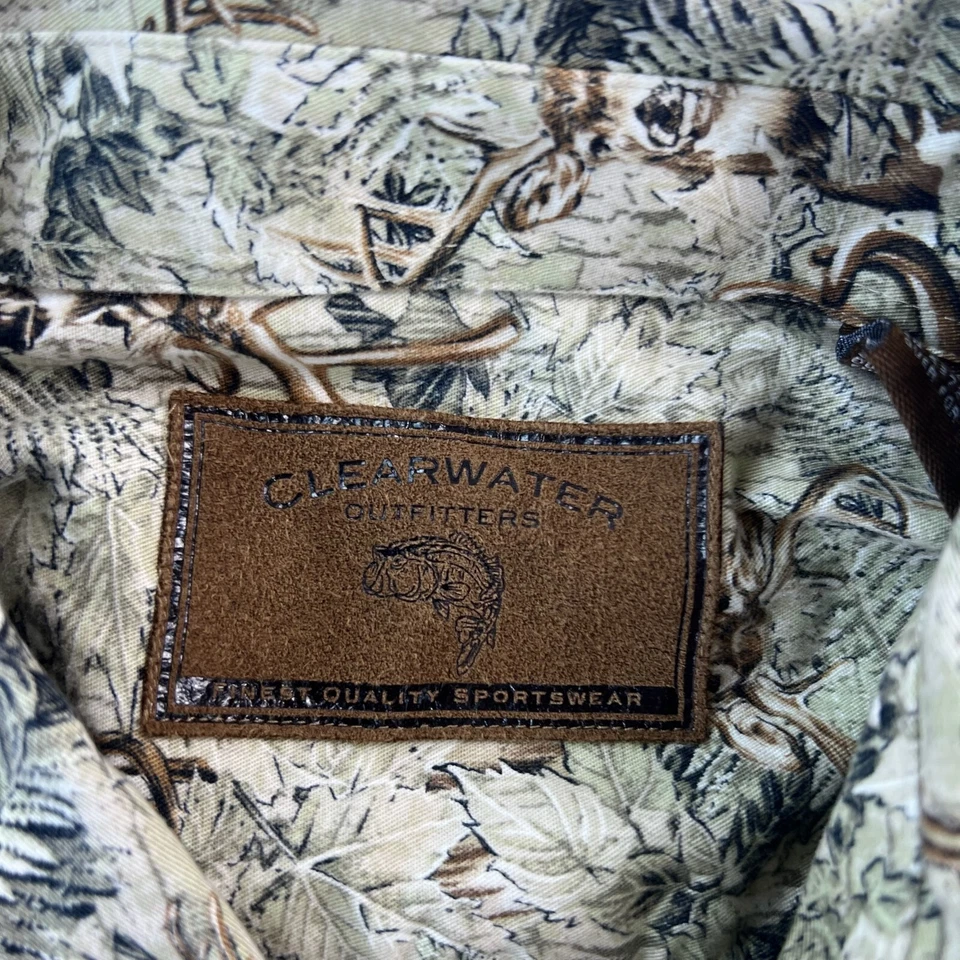 Camisa con botones Clearwater para hombre 2XL beige ciervo buck estampado informal Foto 3 de 4