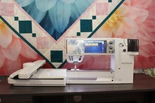 Bernina B 880 Plus SE Sterling Edition Sewing/Quilting/Embroidery Machine