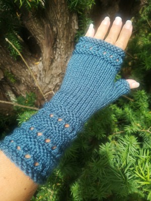 Botany Teal Blue Hand Knit Fingerless Texting/Writing Gloves Mittens Armwarmer