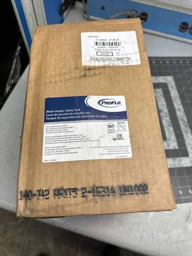 Proflo PFXT5I Thermal Expansion Tank - 2.1 Gallon (kckc1 - Picture 1 of 3