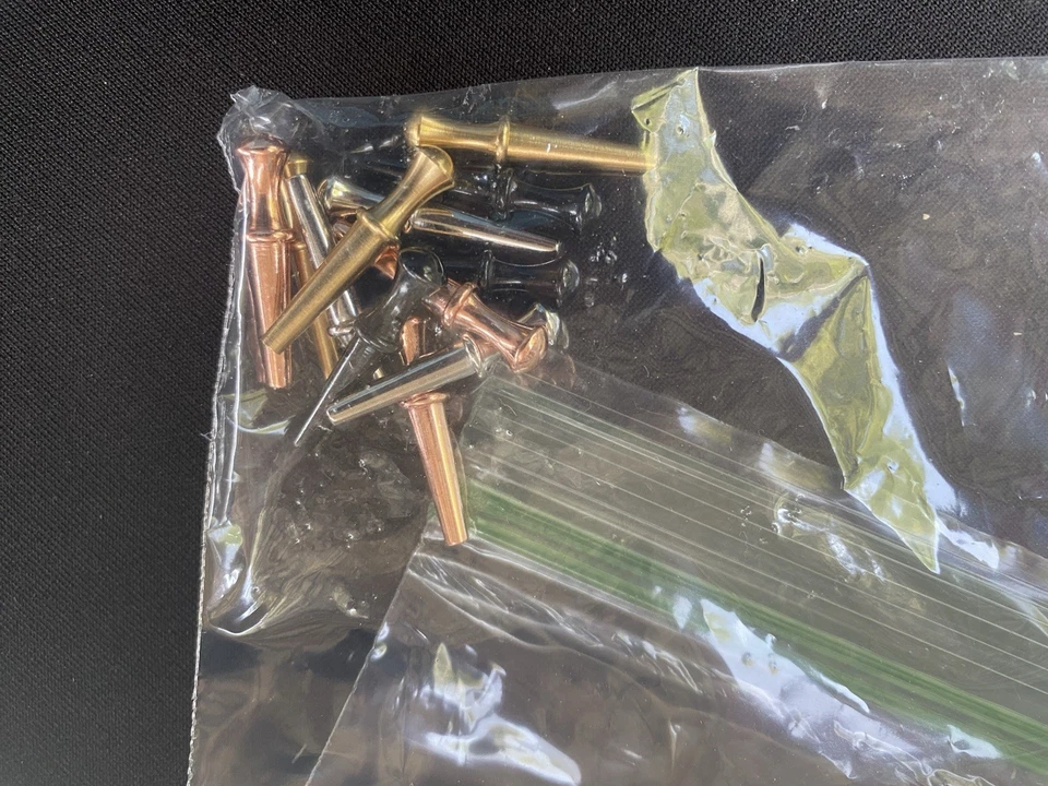 Hippy Soul Colorful Handcrafted Cribbage Board with Peace Sign - Изображение 2 из 3