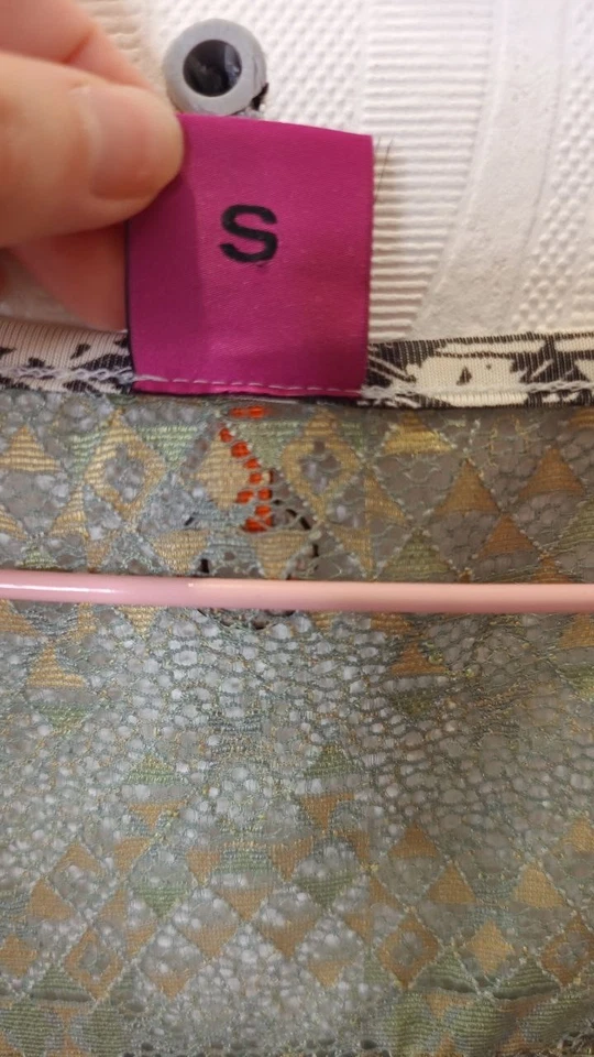 Camiseta sin mangas vintage Save The Queen y2k cuello en V floral encaje talla S M hecha en Italia Foto 3 de 4