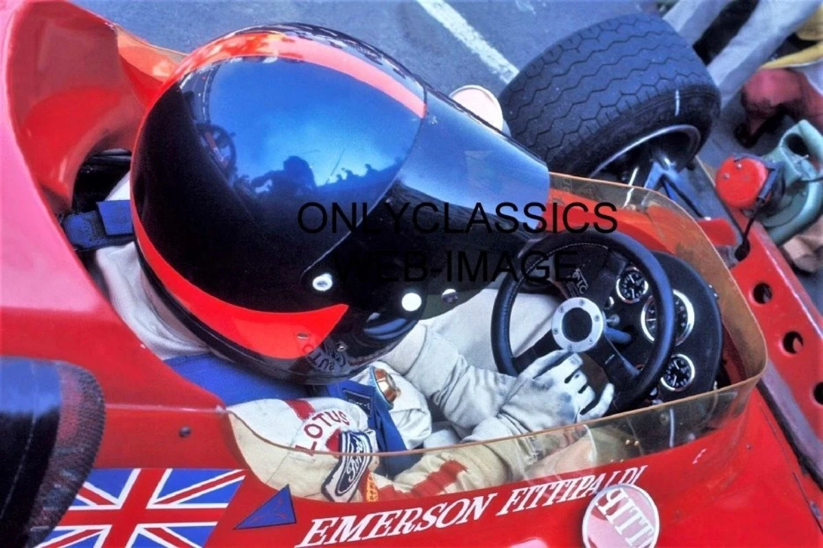 1970 EMERSON FITTIPALDI GRAND PRIX FORMULA ONE 8X12 PHOTO VINTAGE