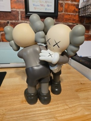 KAWS Along The Way Grey Vinyl Figure Open Edition Medicom Toy Displayed Rare