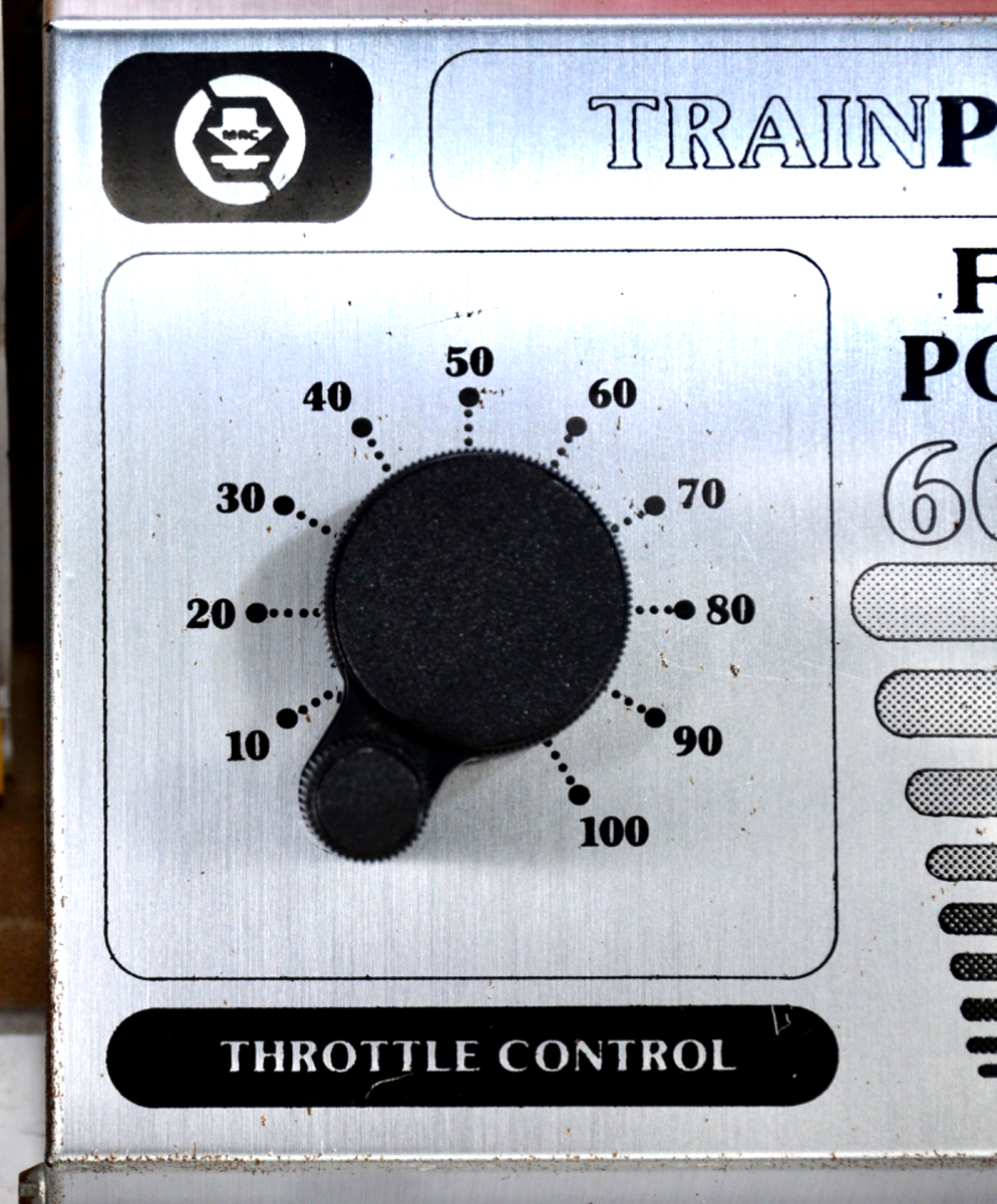 HOエンドウ製トランジスターコントロールEP-30 MRC Trainpower 6200 Full Power 60va Throttle Control for
