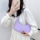 Foto 10 di 17