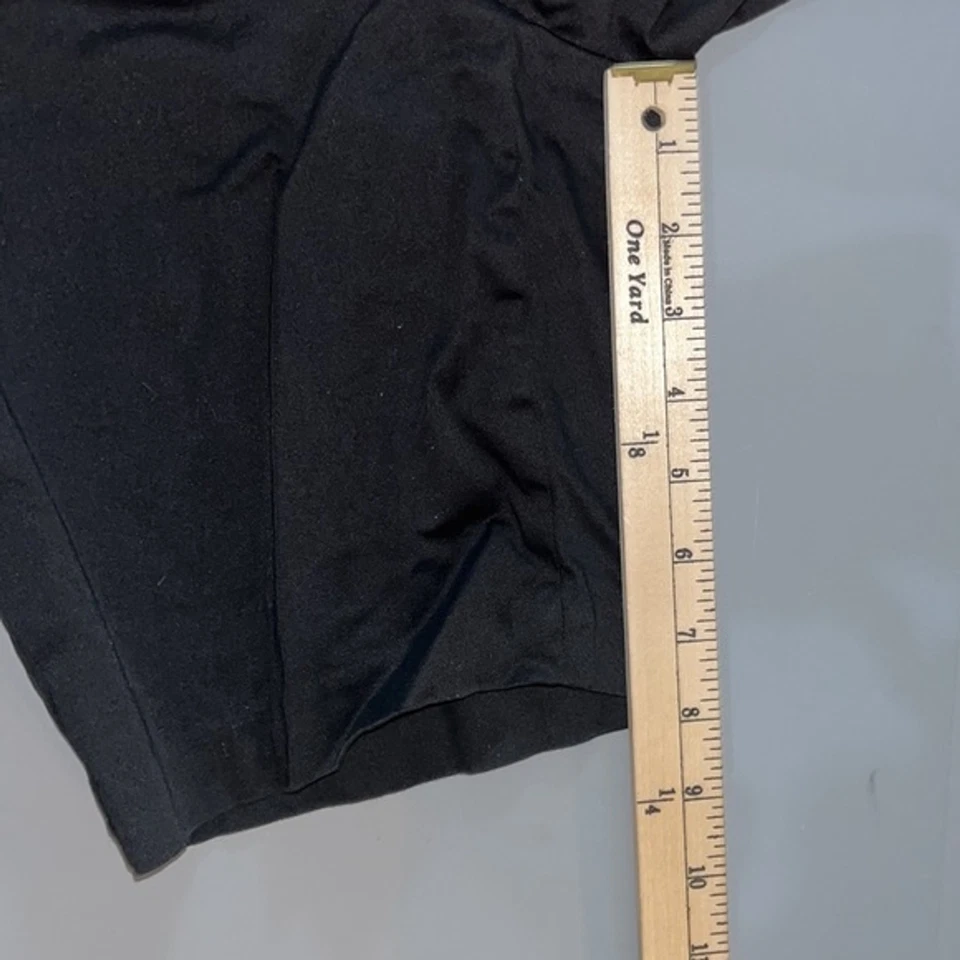 Michael Michael Kors, pantalón corto negro, talla 4 Foto 2 de 4