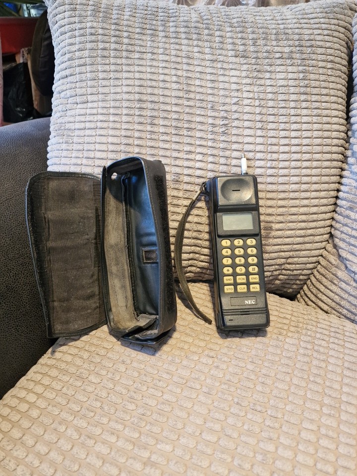 Telaphon Rare NEC TR5E1320-9A Portable Vintage Cellular Brickphone Telephon 1987 ...