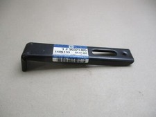 Opel Corsa A Halter Stoßstange Stoßstangenhalter vorne - passt L/R NEU orig. GM