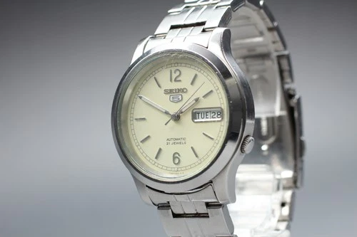 Vintage Seiko 5 7S26-02J0 Silver Automatic Day Date Mens Watch From JAPAN