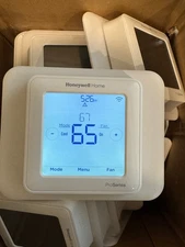 Honeywell T6 Pro Z Wave Programmable Thermostat TH6320ZW2007
