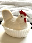 Vintage Westmoreland Hen On Nest Milk Glass Red Comb 5.5 In Split Tail