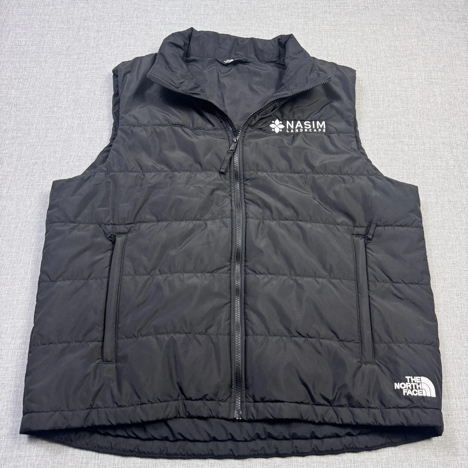 The North Face Puffer Vest Mens XL Black Insulated Quilted Full Zip Logo
Opens in a new window or ta