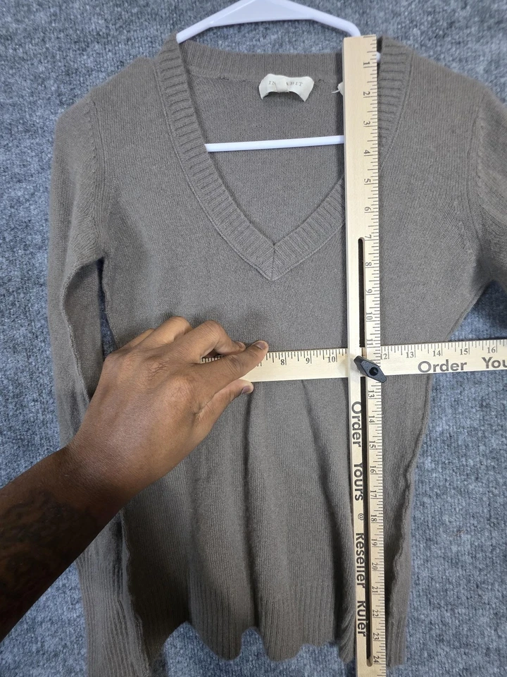 Suéter Inhabit Mujer Pequeño Taupe 100% Cachemira Cuello en V Acanalado Pullover Tejido Foto 4 de 4