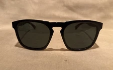 Authentic VONZIPPER Banner VZ BTG Black White Tortoise Camo Frame Sunglasses