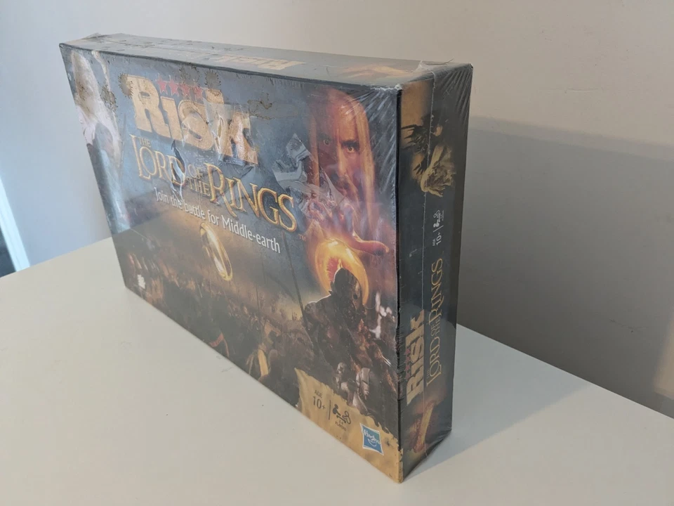 Risk Lord of The Rings - Join The Battle For Middle Earth - Brand New & Sealed  - Image 2 of 4