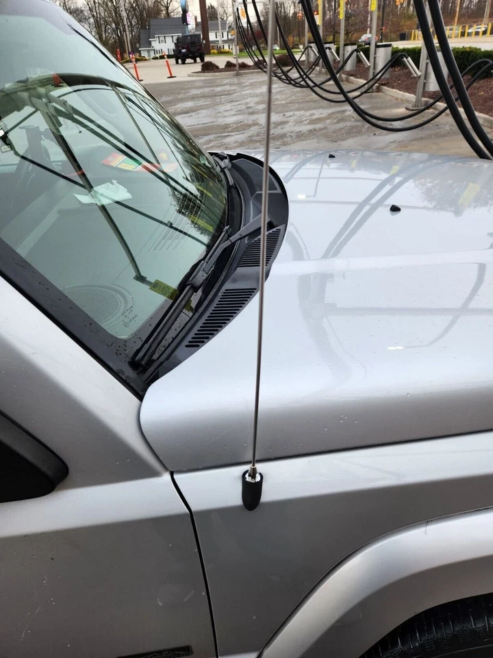 21" Stainless Steel Antenna Mast Power Radio AM/FM for Jeep Commander 2006-2010 - Image 3 of 4