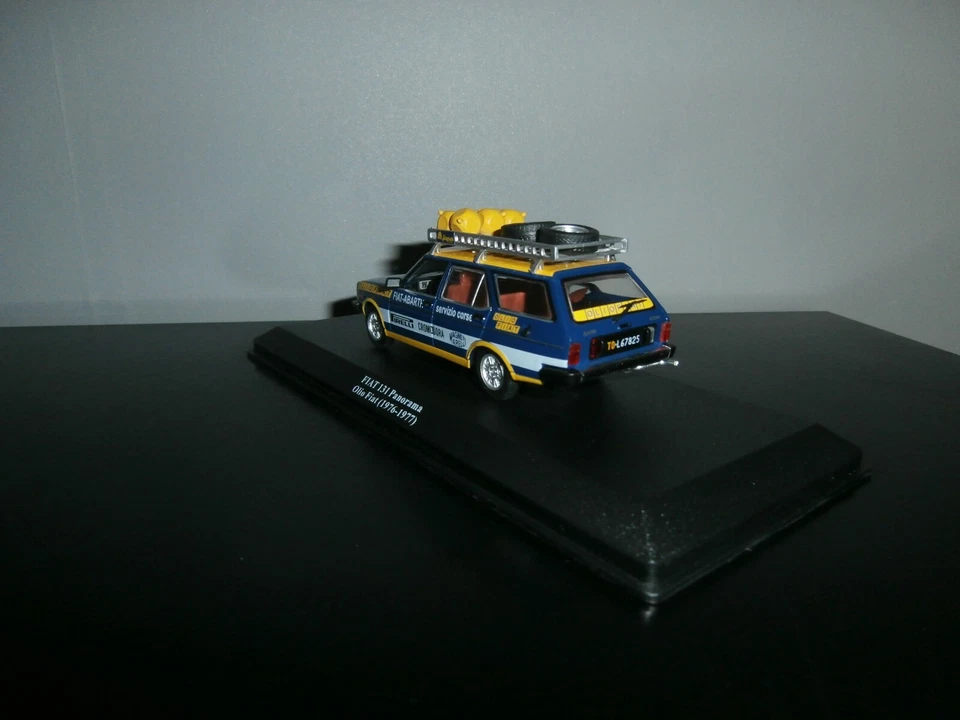 ASSISTANCE RALLYE FIAT 131 PANORAMA TEAM OLIO FIAT 1/43e - Photo 2/4