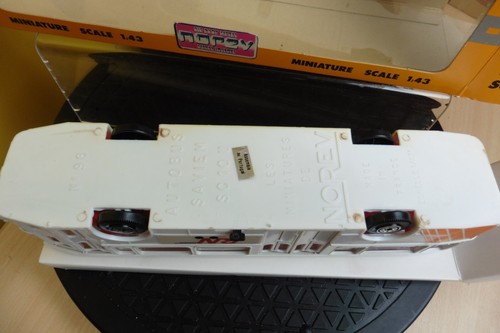 NOREV VINTAGE 1/43 AUTO BUS SAVIEM SC10U WHITE PLASTIC COACH No 98 BOXED - Picture 4 of 5