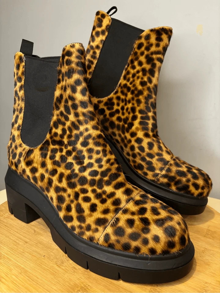 Stuart Weitzman 女式 Norah Leopard 印花切尔西靴棕褐色黑色 7.5C 码 — 第 2/4 张图片