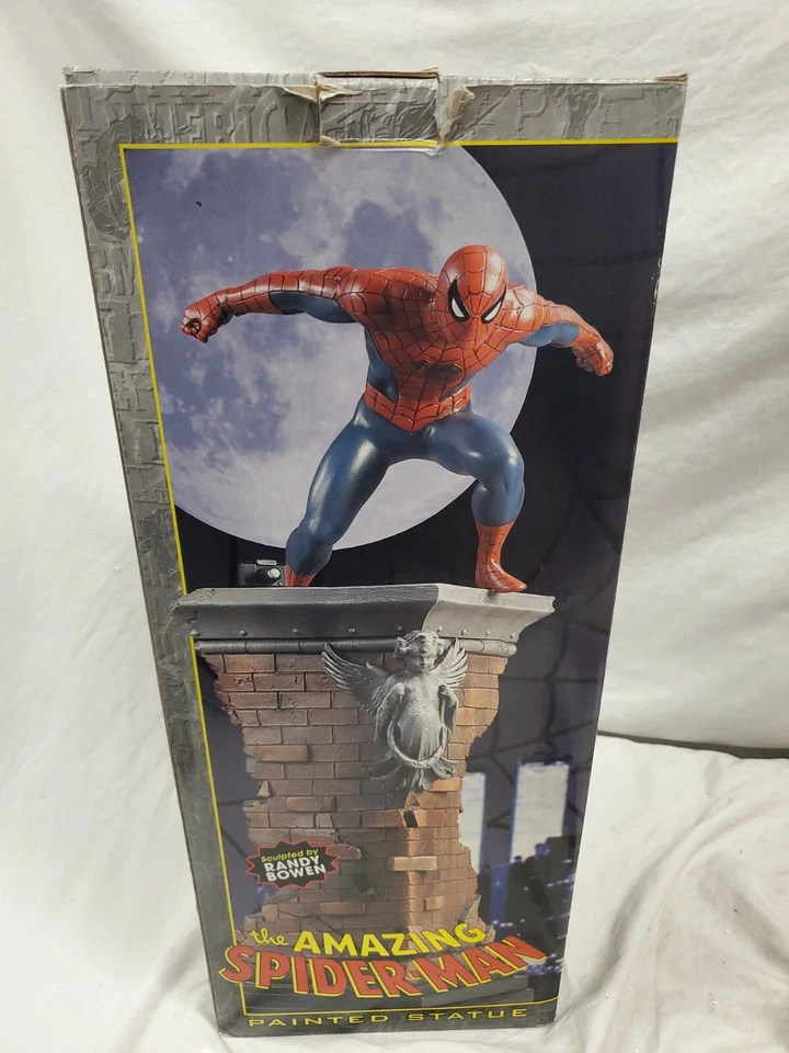 BOWEN DESIGNS SPIDER-MAN 1960's 14"tall CLASSIC STATUE MARVEL Sideshow FIGURINE - Image 4 of 4