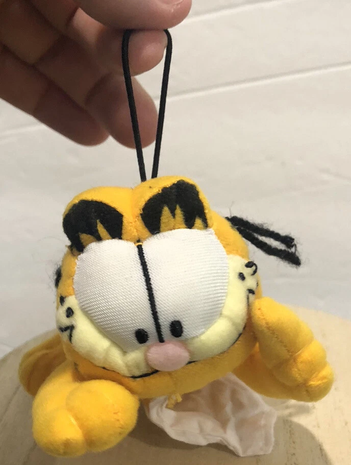 Peluche Garfield 5" con bolsa en la parte inferior y también se puede colgar Foto 2 de 4