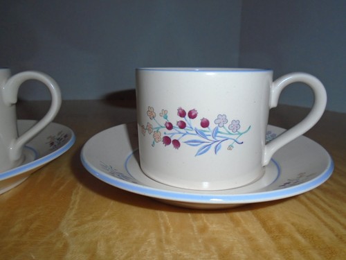 International Tableworks England ~ HICKORY HILL 3 CUPS + 3 SAUCERS ~ Stoneware - Picture 10 of 12