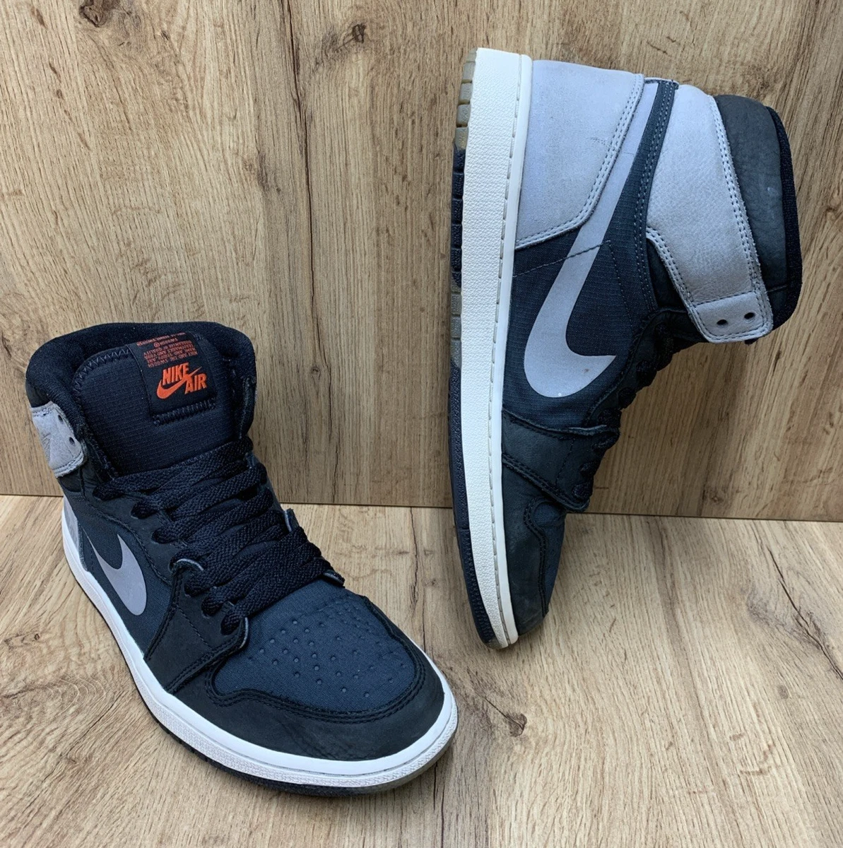 Jordan 1 Element GORE-TEX High Black Particle Grey for sale  display picture 3